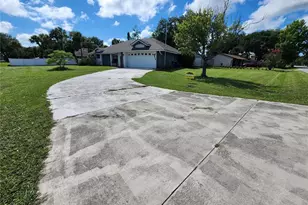 1828 Kumquat Dr, Edgewater, FL 32132 - Photo 2