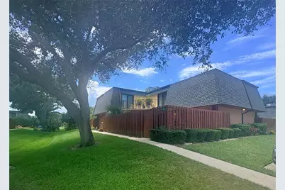 18 Cedar Dunes Drive, New Smyrna Beach, FL 32169 - Photo 1