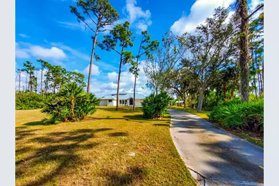 18 Riverfront Drive, Venice, FL 34293 - Photo 2