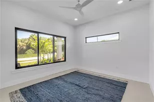 813 E 1st Ave, New Smyrna Beach, FL 32169 - Photo 36