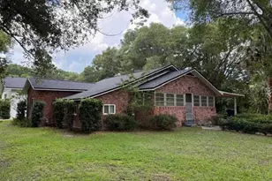 301 E Kentucky Ave, Deland, FL 32724 - Photo 1