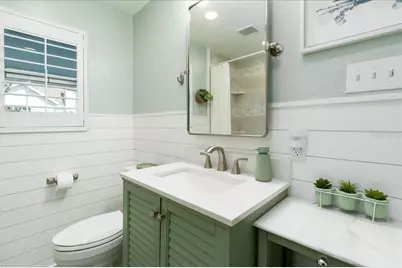 301 N Pine Street, New Smyrna Beach, FL 32169 - Photo 16