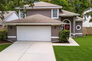 10561 Satinwood Cir, Orlando, FL 32825 - Photo 1