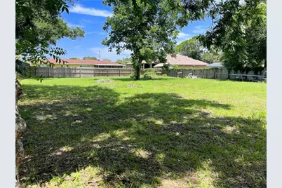 707 Cherry Street, New Smyrna Beach, FL 32168 - Photo 2