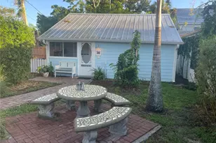 305 Mary Ave, New Smyrna Beach, FL 32168 - Photo 10