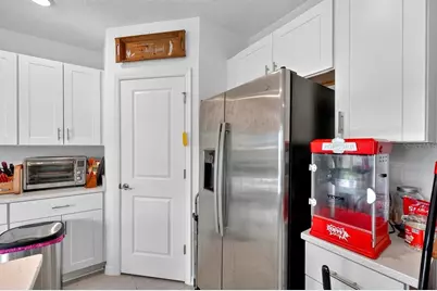 365 River Front Way, Edgewater, FL 32141 - Photo 18