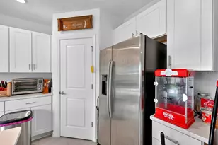 365 Riverfront Wy, Edgewater, FL 32141 - Photo 18