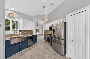 614 John Thomas Ave, Deland, FL 32724 - Photo 2