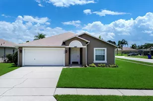 230 Oak Branch Dr, Edgewater, FL 32141 - Photo 1