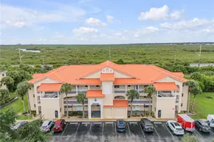 466 Bouchelle Dr, New Smyrna Beach, FL 32169 - Photo 2