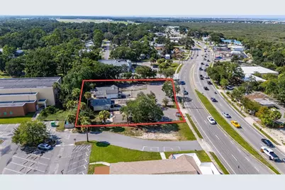 1042 N Dixie Freeway, New Smyrna Beach, FL 32168 - Photo 4