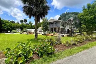 1 Harris Cir, Edgewater, FL 32141 - Photo 32