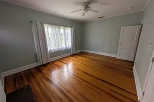 321-B W Pennsylvania Ave, Deland, FL 32720 - Photo 8