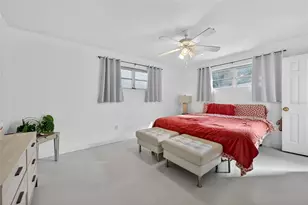 729 N Flamingo Dr, Holly Hill, FL 32117 - Photo 4