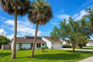 1819 Juniper Dr, Edgewater, FL 32132 - Photo 2