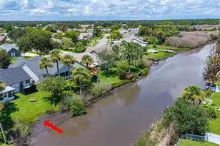 762 Pine Shores Cir, New Smyrna Beach, FL 32168 - Photo 2