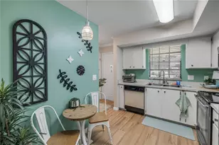 232 N Ridgewood Ave, Edgewater, FL 32132 - Photo 10