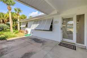 13 Hillside Dr, New Smyrna Beach, FL 32169 - Photo 2