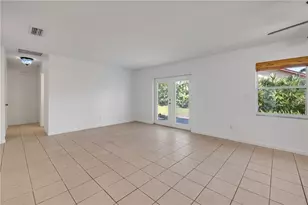 13 Hillside Dr, New Smyrna Beach, FL 32169 - Photo 6