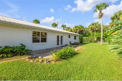 13 Hillside Drive, New Smyrna Beach, FL 32169 - Photo 18