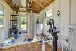 1780 Old Mission Rd, Edgewater, FL 32132 - Photo 94