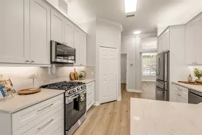 410 S Peninsula Avenue, New Smyrna Beach, FL 32169 - Photo 18