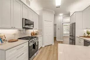 410 S Peninsula Ave, New Smyrna Beach, FL 32169 - Photo 18