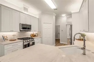 410 S Peninsula Ave, New Smyrna Beach, FL 32169 - Photo 22