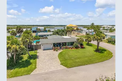 201 S Venetian Way, Port Orange, FL 32127 - Photo 2