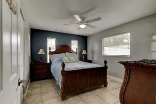 1026 Lake Ave, Edgewater, FL 32132 - Photo 16
