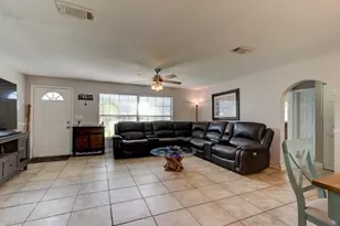 1026 Lake Ave, Edgewater, FL 32132 - Photo 12