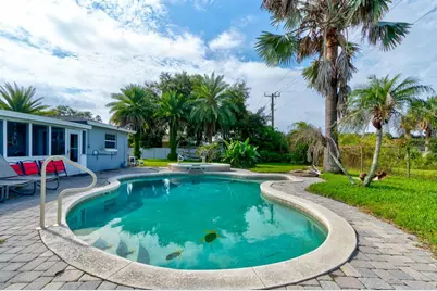 1026 Lake Avenue, Edgewater, FL 32132 - Photo 28