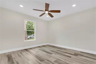 2304 Travelers Palm Dr, Edgewater, FL 32141 - Photo 20