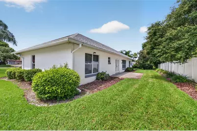 1004 Staggerbush Place, New Smyrna Beach, FL 32168 - Photo 4