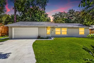 2627 Unity Tree Dr, Edgewater, FL 32141 - Photo 1