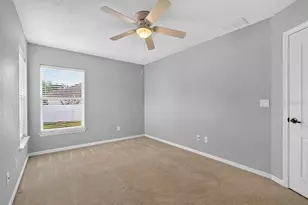 971 Leyburn Dr, Deltona, FL 32725 - Photo 10