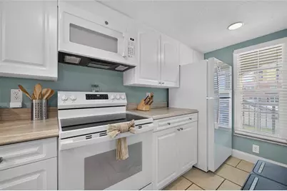 3801 Atlantic Avenue #320, New Smyrna Beach, FL 32169 - Photo 6