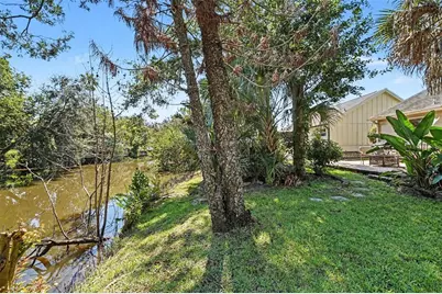 748 Pine Shores Circle, New Smyrna Beach, FL 32168 - Photo 16