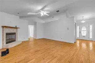 3205 Mango Tree Dr, Edgewater, FL 32141 - Photo 14