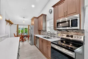 786 Pine Shores Cir, New Smyrna Beach, FL 32168 - Photo 6