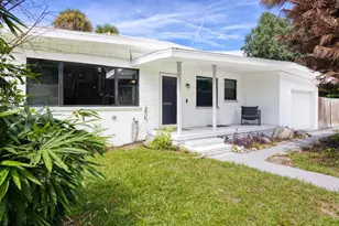 628 N Duss St, New Smyrna Beach, FL 32168 - Photo 2
