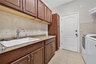 521 Venetian Villa Dr, New Smyrna Beach, FL 32168 - Photo 30