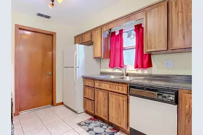 217 Shangri La Circle, Edgewater, FL 32132 - Photo 10