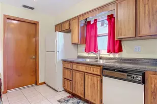 217 Shangri La Cir, Edgewater, FL 32132 - Photo 10