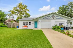 921 Aspen Dr, South Daytona, FL 32119 - Photo 1