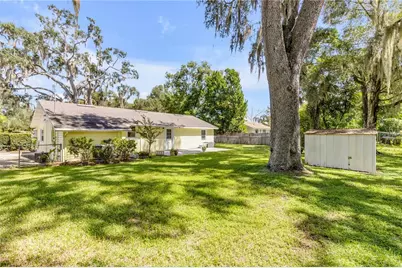 1402 E Voorhis Avenue, Deland, FL 32724 - Photo 36