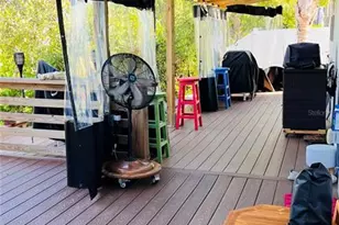 527 S Peninsula Ave, New Smyrna Beach, FL 32169 - Photo 18