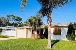 527 S Peninsula Ave, New Smyrna Beach, FL 32169 - Photo 1