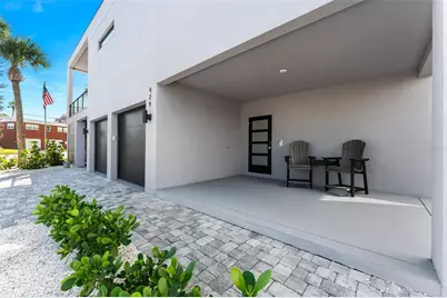 429 Columbus Avenue, New Smyrna Beach, FL 32169 - Photo 4