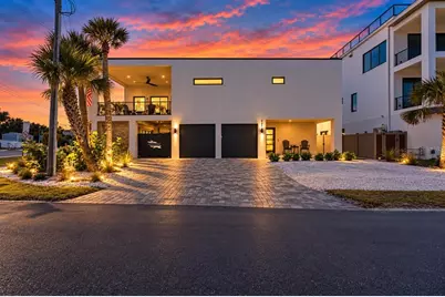 429 Columbus Avenue, New Smyrna Beach, FL 32169 - Photo 2